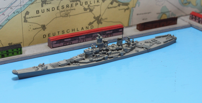 Battle ship "New Jersey" (1 p.) USA 1944 Delphin D 60